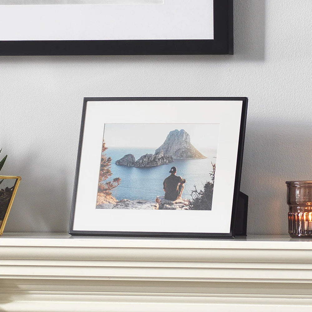 10x8 Avenue Black Series luxury gift frame